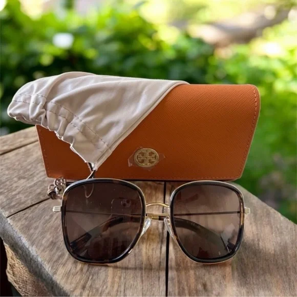 Tory Burch Sunglasses with Orange Case - Picture 2 of 2